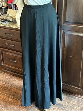 1980’s Ecco Bay Sz S/M Gothic Black Maxi Skirt Witchy Fairy